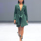 Vestido Mantidae de Liz Campos, vestido blazer verde de sastrería – vista 3