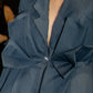 Vestido Magnolia de Liz Campos, vestido blazer gris escultórico – vista 5