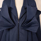 Vestido Magnolia de Liz Campos, vestido blazer gris escultórico – vista 10