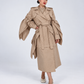 Abrigo Chrysalis de Liz Campos: gabardina transformable
