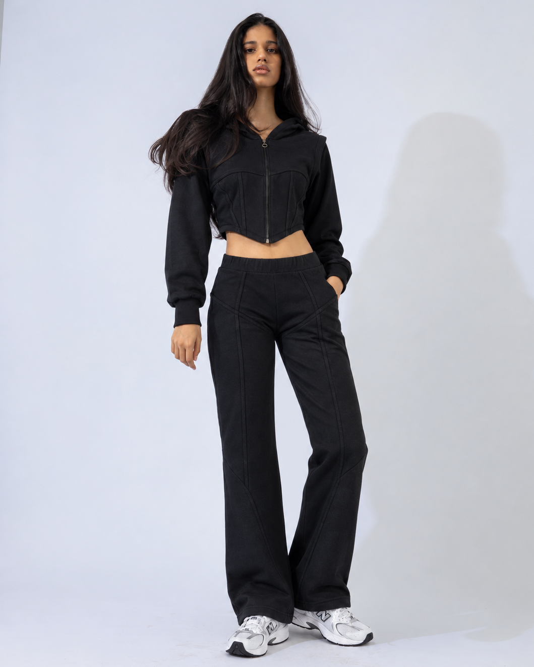 Pants Plenitud de Liz Campos: pants de felpa con costuras en bies